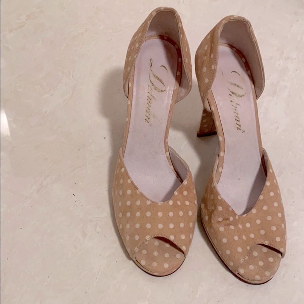 DELMAN polka dot tan suede 50s heels sz 6 Like New